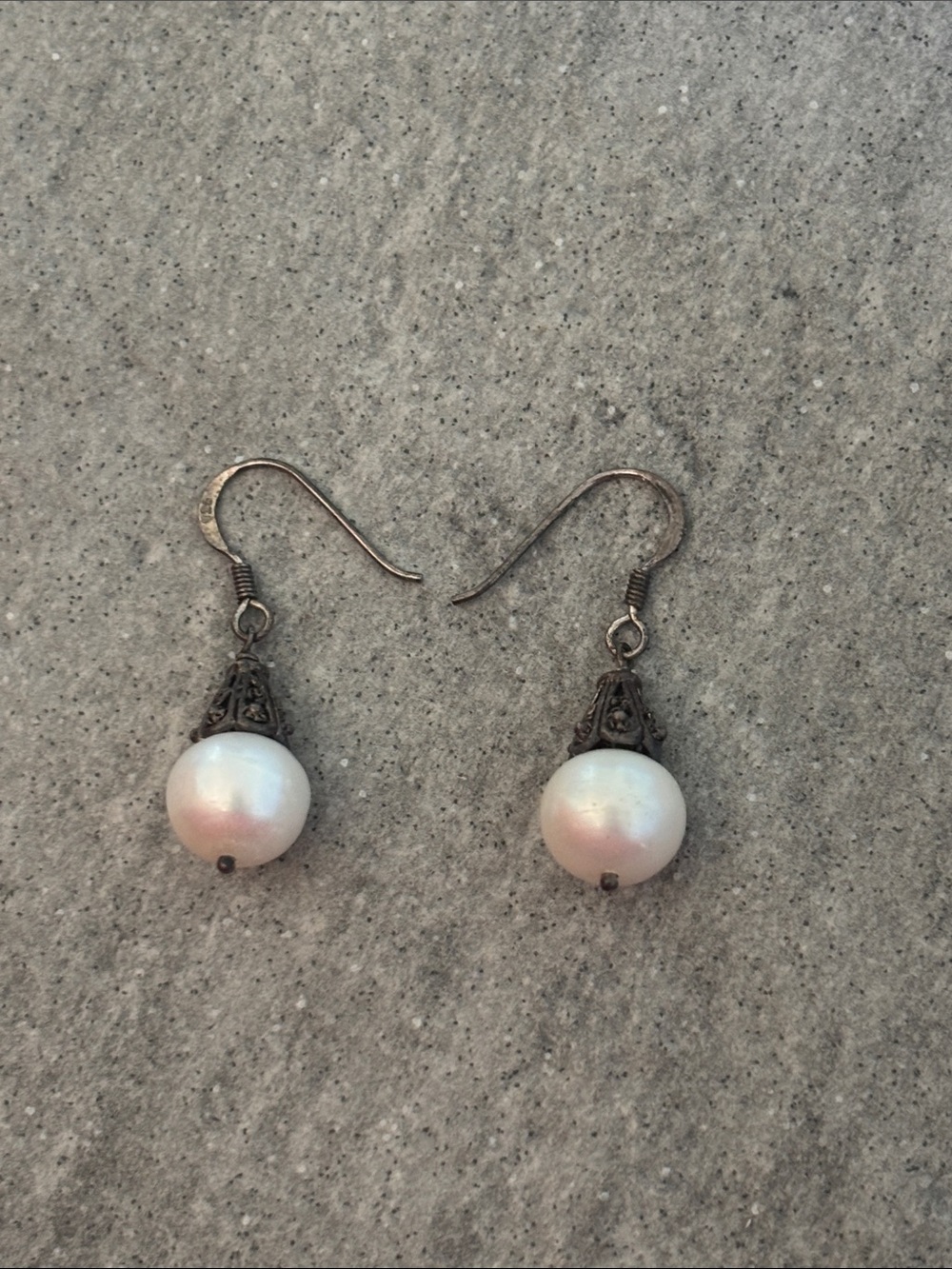 .925 Sterling Silver WHITE PEARL Fishhook Earrings Vintage Vntg Vtg 1970s